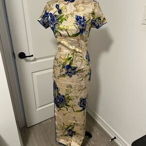 Traditional Chinese Qi Pao Dress